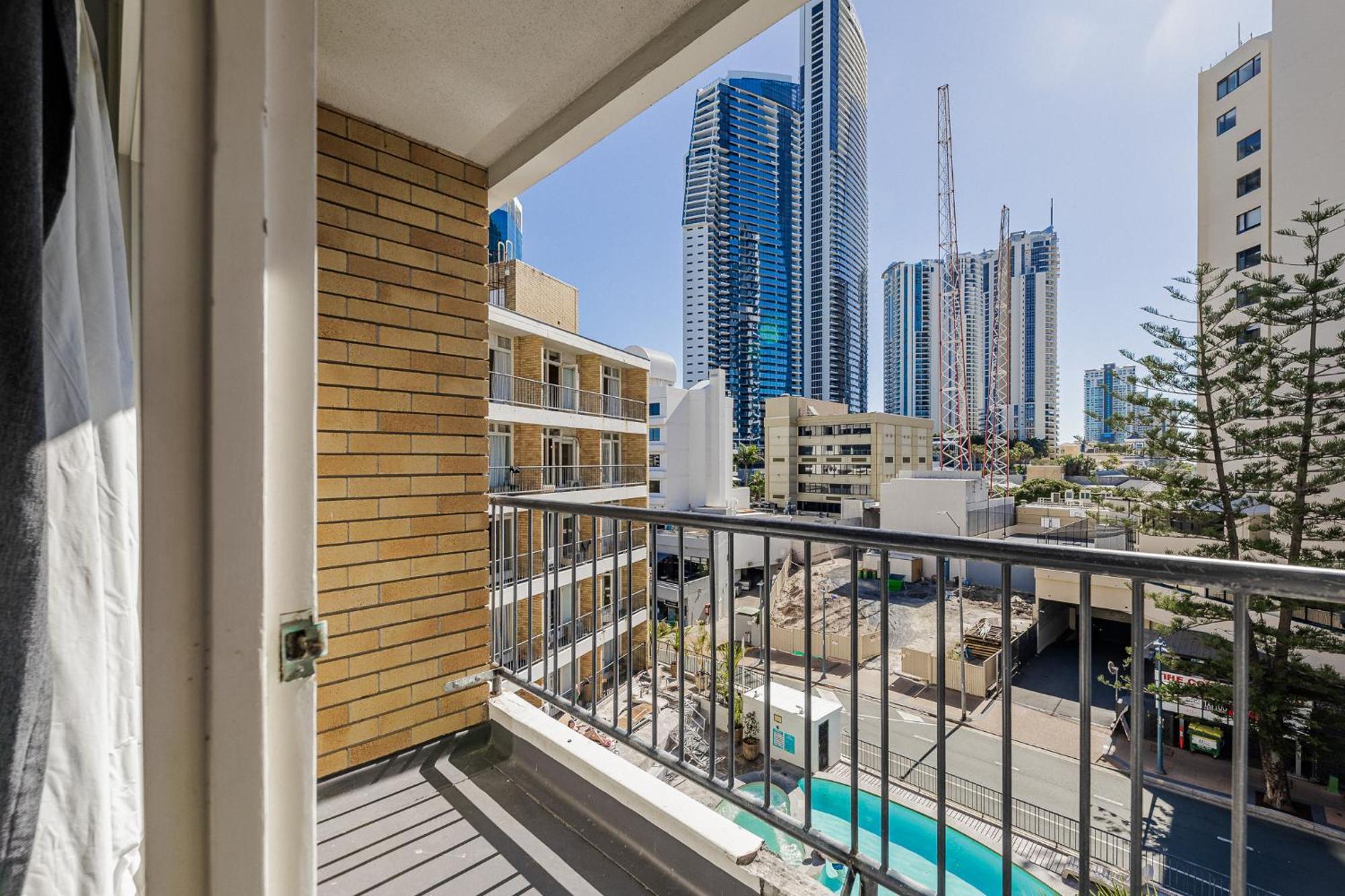 Bunk Surfers Paradise International Backpacker Hostel (Adults Only) Gold Coast Zewnętrze zdjęcie
